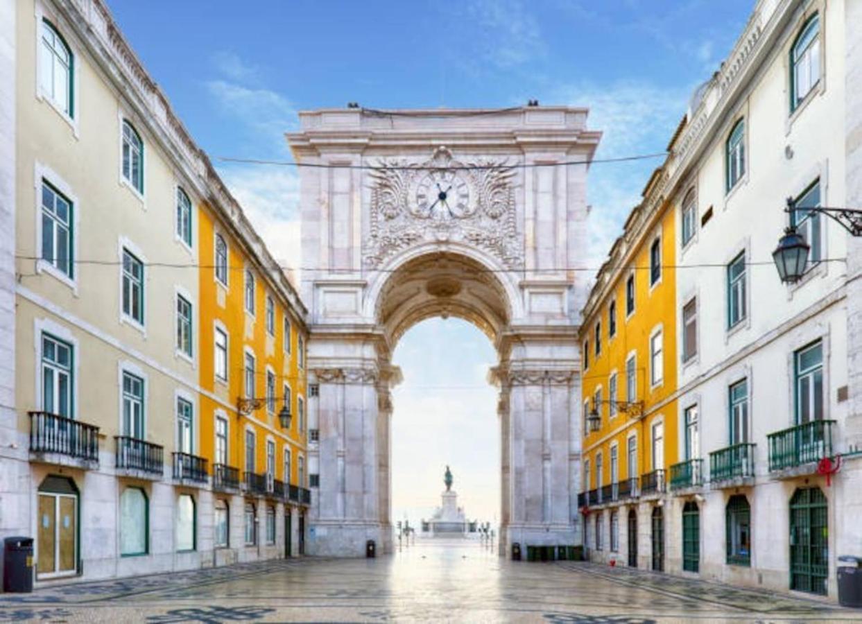 2 Bedroom Apartment For 4 People With Free Public Parking Lisbon Exterior photo